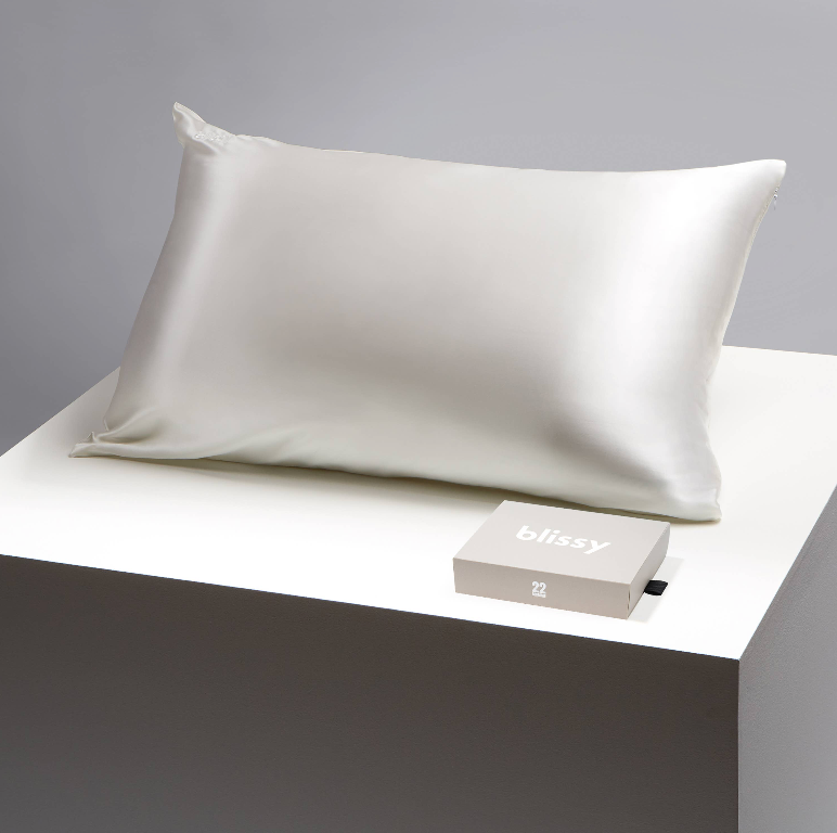 King Pillowcase in White