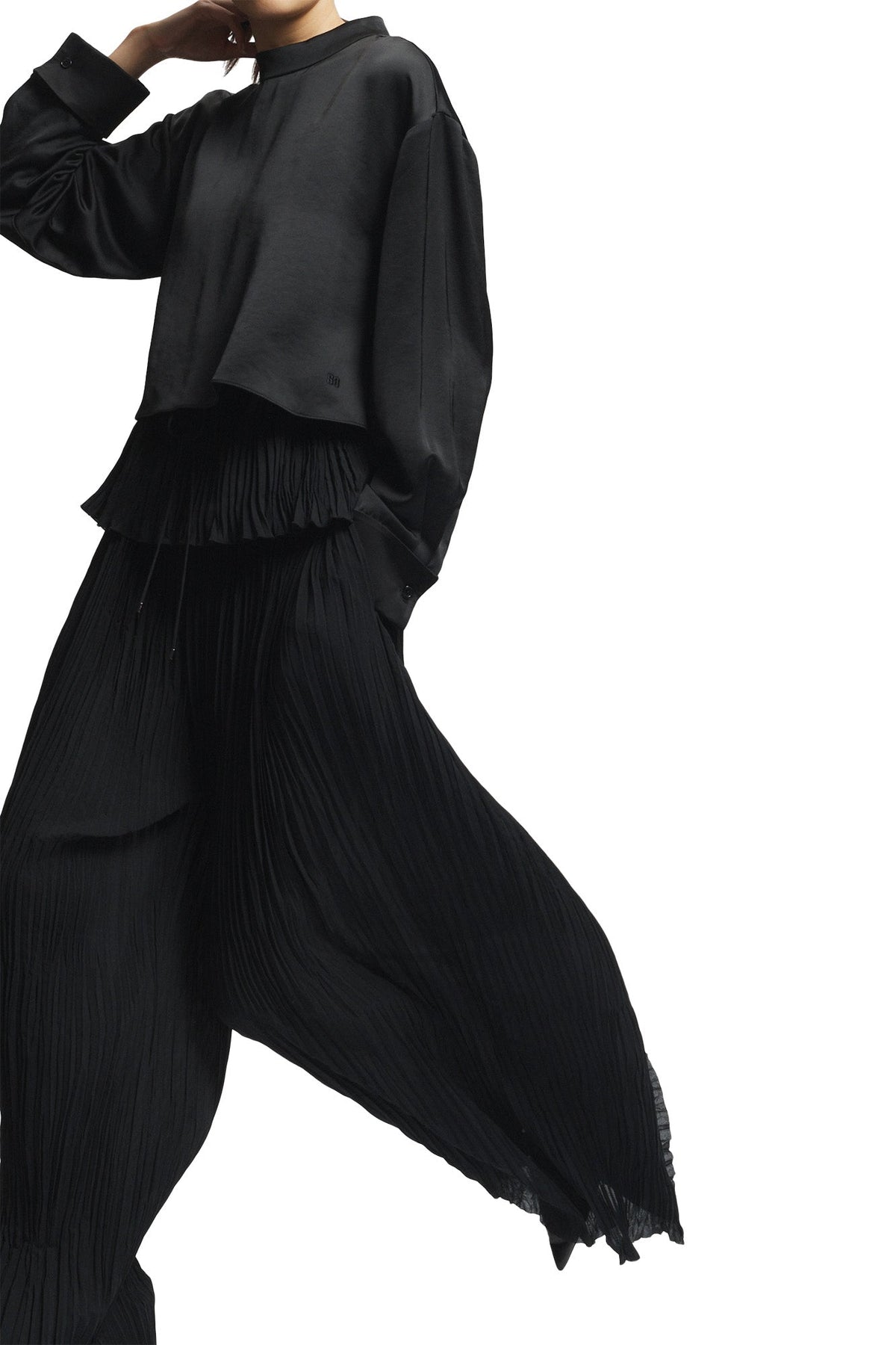 Hendrix Pleated Pant in Black by Saint Art