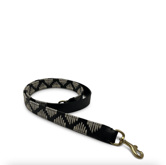 Wrap Embroidered Black & White Strap