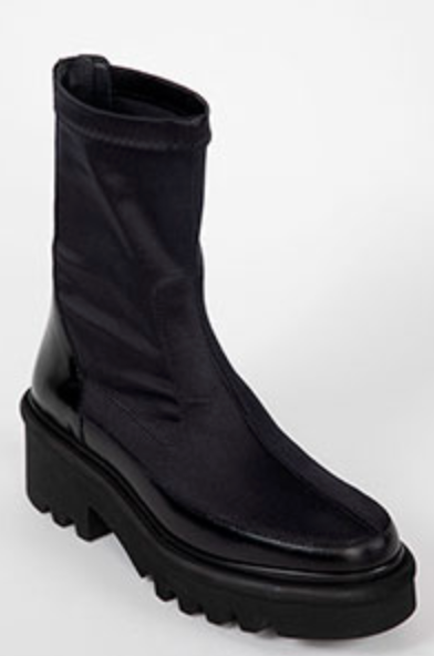 LYS Boots in Sierra Black