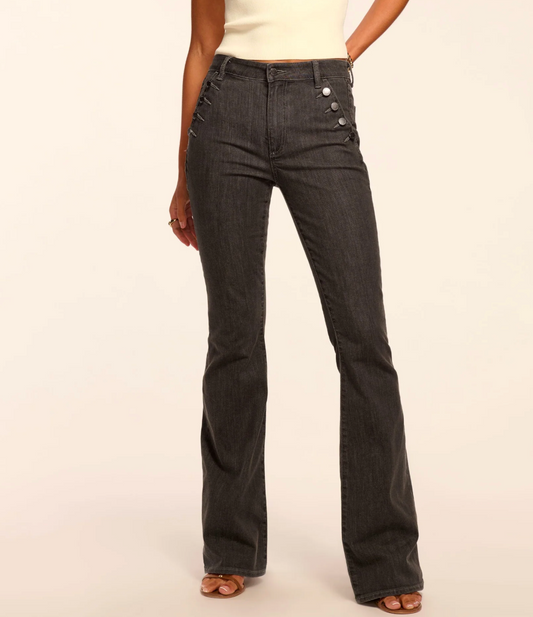Helena High-Rise Flare Jean in Grey Wash