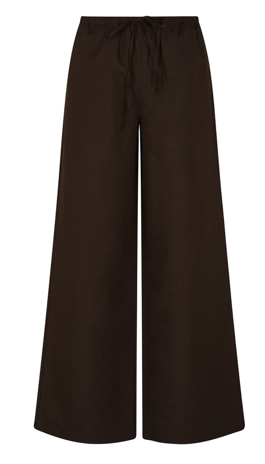 Linen Wide Leg Pintuck Trousers in Americano