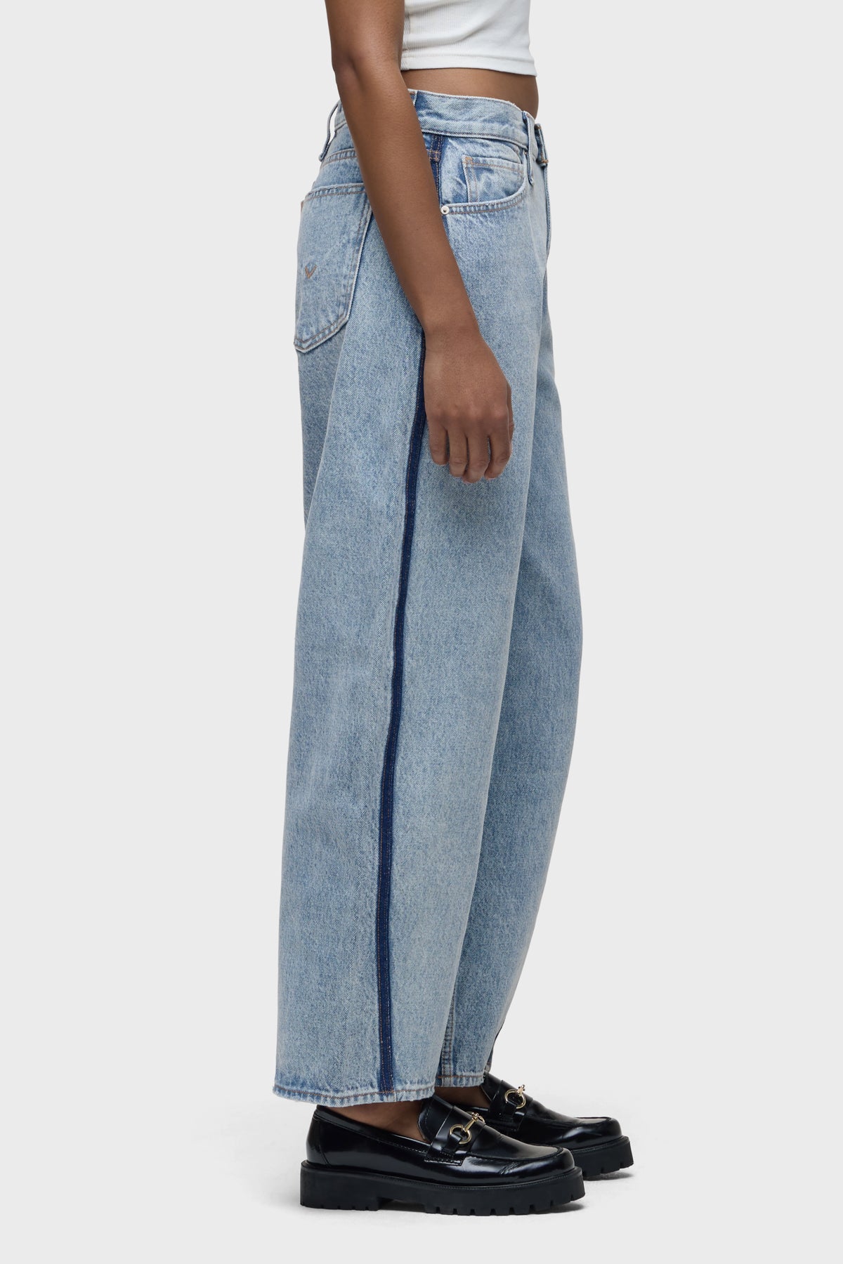 Courtney Mid-Rise Baby Barrel in Arcade by Hudson